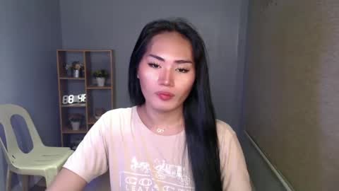 Snapshot of sweetladyboyx chatting on January 2025 03:29:02 AM online show from January 2025 03:29:02 AM