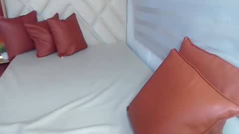 Snapshot of sweetladyboyx chatting on November 2025 11:04:02 PM online show from November 2025 11:04:02 PM