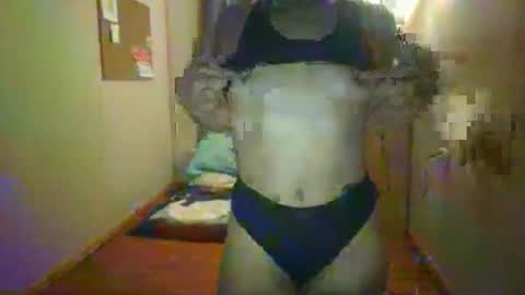 sweetlatinafit online show from November 2025 12:43:02 AM
