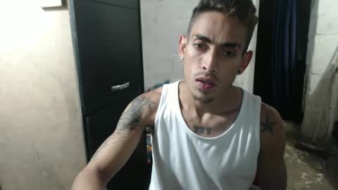 Snapshot of sweetlatinakim chatting on June 2026 12:01:02 AM Camilo online show from June 2026 12:01:02 AM