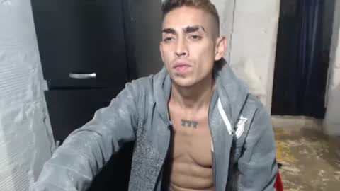 Snapshot of sweetlatinakim chatting on June 2026 12:14:01 AM Camilo online show from June 2026 12:14:01 AM