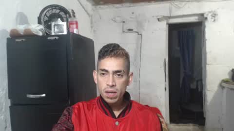 Snapshot of sweetlatinakim chatting on June 2026 10:14:02 AM Camilo online show from June 2026 10:14:02 AM
