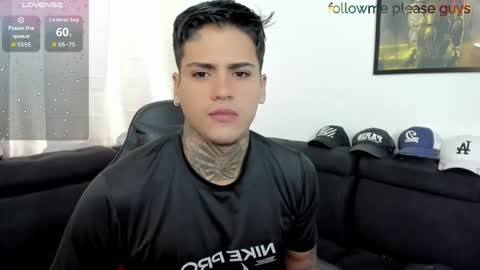 Snapshot of sweetlatinoboy chatting on April 2026 12:41:01 PM SWEETLATINBOY online show from April 2026 12:41:01 PM