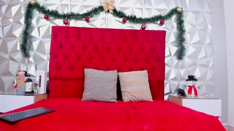 Lauren online show from December 2024 05:23:01 AM