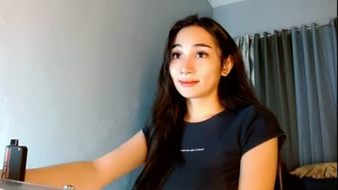 Snapshot of sweetlilly_18 chatting on July 2026 03:11:01 AM Lilly online show from July 2026 03:11:01 AM