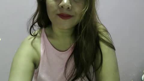 Snapshot of sweetliza20 chatting on October 2025 12:11:02 AM Liz online show from October 2025 12:11:02 AM