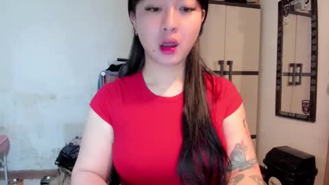 Snapshot of sweetlovepinay04 chatting on January 2025 03:15:01 AM Zoe online show from January 2025 03:15:01 AM