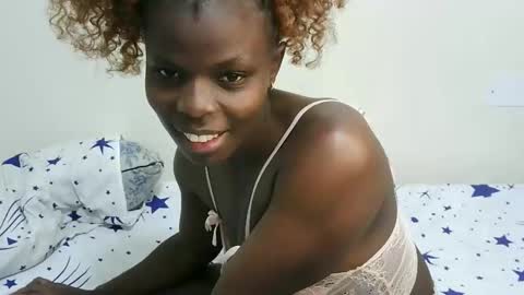 Snapshot of sweetmahriana30 chatting on October 2025 10:00:02 AM Marie online show from October 2025 10:00:02 AM