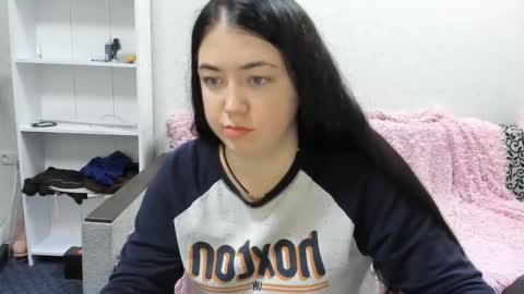 Snapshot of sweetmarylove chatting on December 2024 09:46:02 AM sweetmarylove online show from December 2024 09:46:02 AM