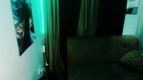 Mio online show from October 2025 02:00:02 AM