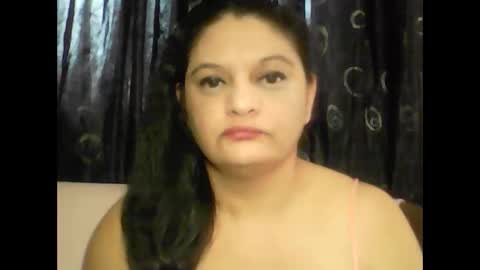 Trisha angel online show from November 2025 09:01:02 AM