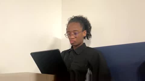 sweetness_cool online show from February 2026 01:47:02 AM