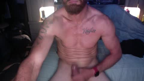 WeAim2PZzz online show from December 2024 11:11:02 AM