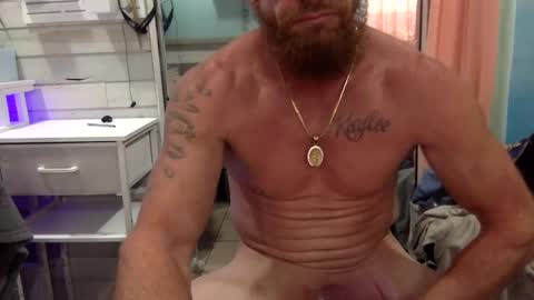 WeAim2PZzz online show from February 2025 10:48:02 AM