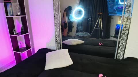 obsidian online show from April 2026 01:44:01 PM