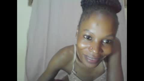 Snapshot of sweetpetite254 chatting on January 2025 01:33:01 AM ESTHER online show from January 2025 01:33:01 AM