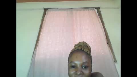 Snapshot of sweetpetite254 chatting on February 2025 09:58:01 AM ESTHER online show from February 2025 09:58:01 AM