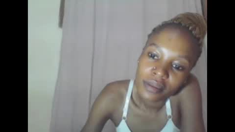 Snapshot of sweetpetite254 chatting on February 2025 12:58:02 AM ESTHER online show from February 2025 12:58:02 AM