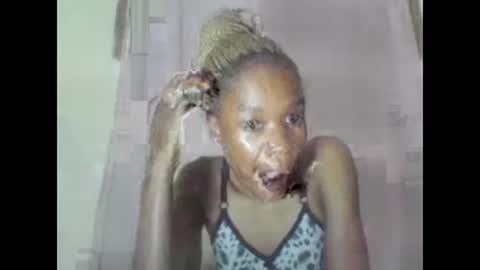 Snapshot of sweetpetite254 chatting on February 2025 06:21:01 PM ESTHER online show from February 2025 06:21:01 PM