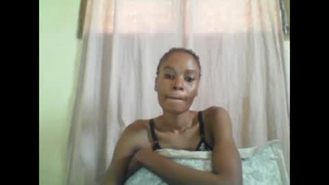 Snapshot of sweetpetite254 chatting on February 2025 12:51:02 PM ESTHER online show from February 2025 12:51:02 PM