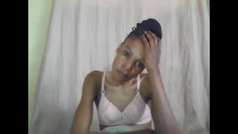 Snapshot of sweetpetite254 chatting on March 2025 12:15:01 PM ESTHER online show from March 2025 12:15:01 PM