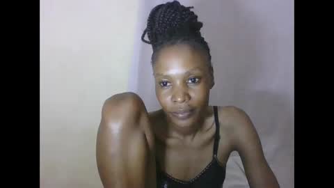 Snapshot of sweetpetite254 chatting on October 2025 07:38:01 PM ESTHER online show from October 2025 07:38:01 PM