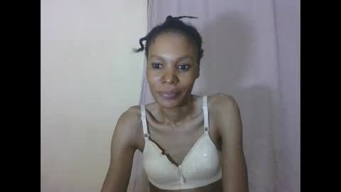 ESTHER online show from March 2026 01:51:01 AM