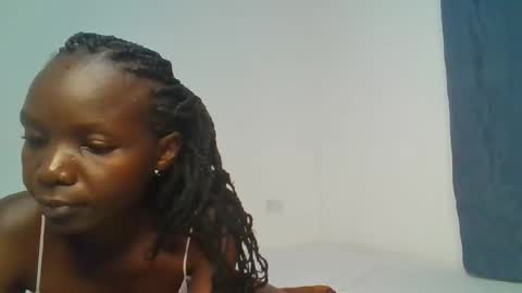 sweetpink_1 online show from January 2026 06:46:02 PM