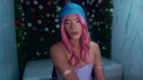 sweetpiscis online show from February 2026 08:52:01 PM