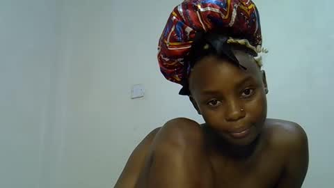 Snapshot of sweetrall chatting on March 2026 01:24:01 AM Lilly online show from March 2026 01:24:01 AM