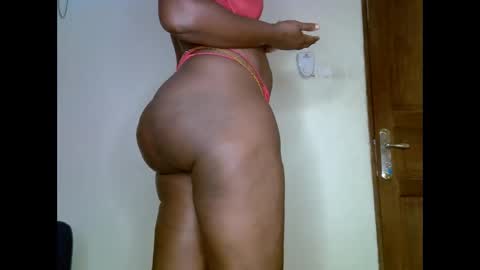 Snapshot of sweetrenne chatting on January 2025 06:20:02 PM sweetrenne online show from January 2025 06:20:02 PM