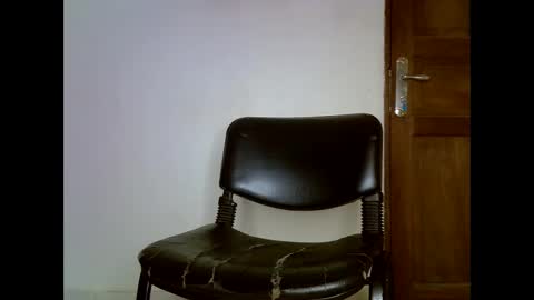 Snapshot of sweetrenne chatting on February 2025 11:37:01 PM sweetrenne online show from February 2025 11:37:01 PM