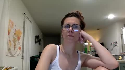 sweetriddance online show from May 2026 02:08:01 AM