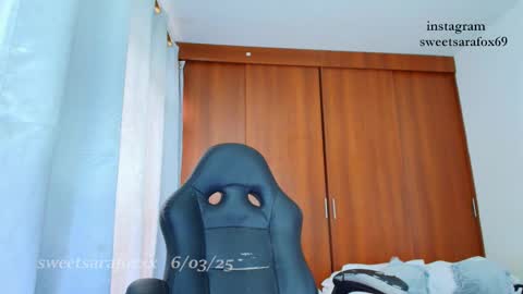 Snapshot of sweetsarafoxxx chatting on March 2025 08:16:02 PM Sara Sofia Libra online show from March 2025 08:16:02 PM