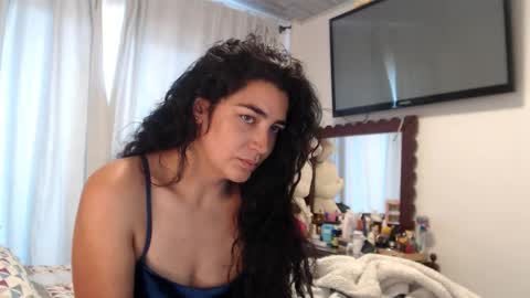 Dianis online show from January 2026 02:21:01 PM