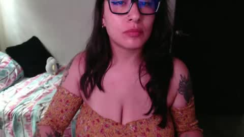 Snapshot of sweetsophie7 chatting on July 2026 09:30:01 PM Sophie online show from July 2026 09:30:01 PM