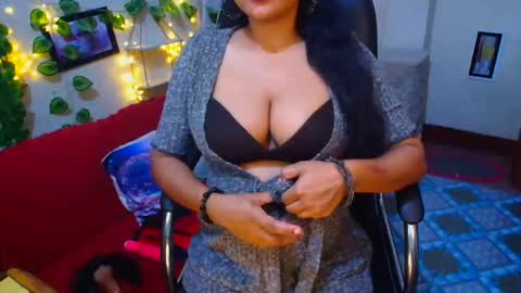 SweetSour online show from December 2025 01:27:01 PM