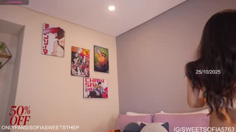 Sofia  online show from October 2025 05:04:02 AM