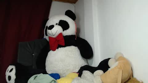 sweett_candy1 online show from February 2025 05:05:02 AM