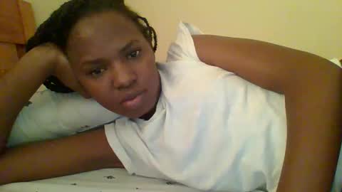 sweett_kimmie online show from April 2026 10:15:01 AM