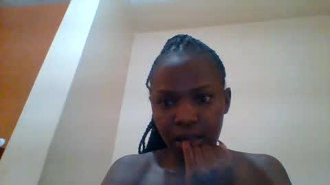 Snapshot of sweett_kimmie chatting on July 2026 08:45:02 AM sweett_kimmie online show from July 2026 08:45:02 AM