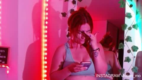 IG  valeen mo Vale   My schedule  Monday to Friday900 am - 300 pm  online show from February 2025 02:39:01 AM