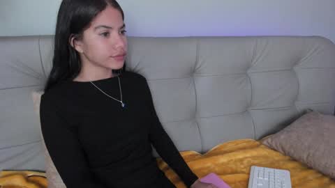    online show from December 2024 07:54:01 PM