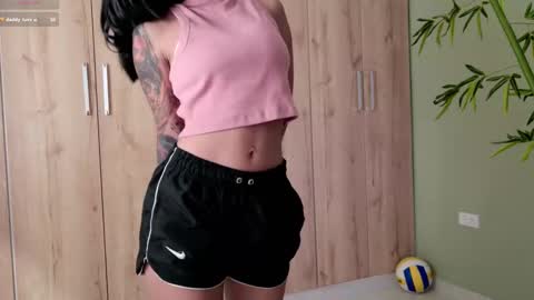    online show from February 2025 07:58:01 PM