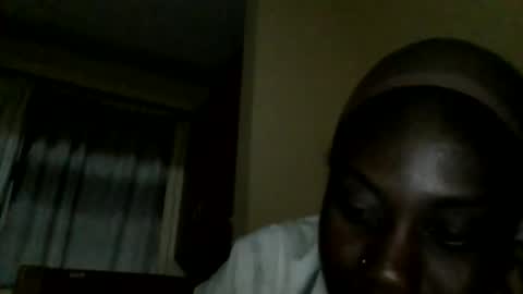 sweett_red online show from May 2026 06:24:01 PM