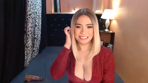 Ms trixiee online show from December 2024 06:01:02 AM