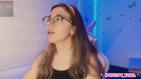 Snapshot of sweettvera_ chatting on October 2025 11:43:01 AM Veronica Independent Model online show from October 2025 11:43:01 AM