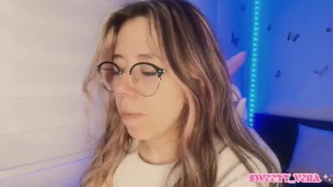 Snapshot of sweettvera_ chatting on October 2025 10:38:01 AM Veronica Independent Model online show from October 2025 10:38:01 AM