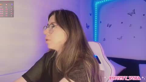 Snapshot of sweettvera_ chatting on November 2025 10:03:01 AM Veronica Independent Model online show from November 2025 10:03:01 AM