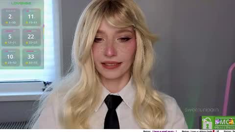 Snapshot of sweetuniporn chatting on September 2025 09:31:02 AM Elis a little vacation Ill be here Saturday my schedules in bio online show from September 2025 09:31:02 AM